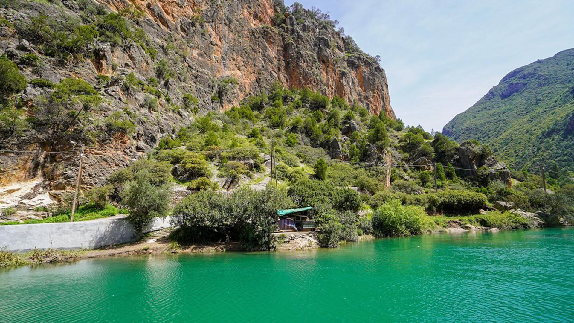 Wide shot of Akchour in chefchaouen.